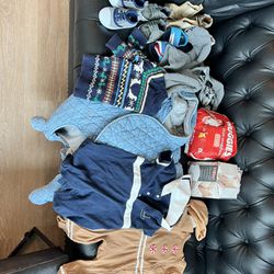 Baby Stuff Pick up From River North Clothes 6-12 Months 