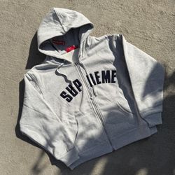 Supreme Zipup Sweater