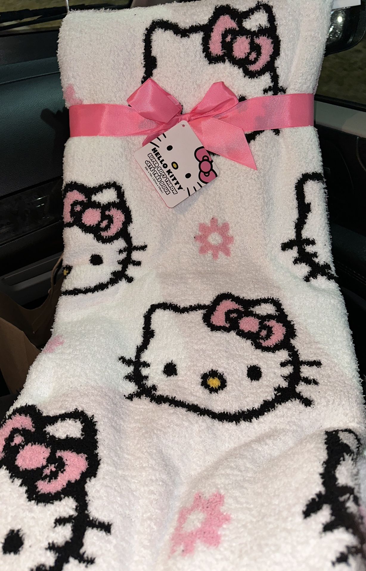 Hello Kitty Reversible Blanket 