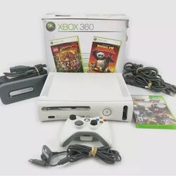 Microsoft Xbox 360 - TESTED - Controller, Box, Game, and Cables
