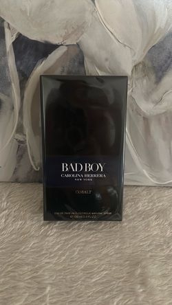 Carolina Herrera man perfume