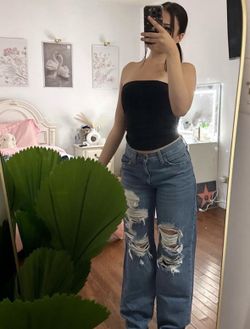 Levi’s Ripped Baggy Jeans