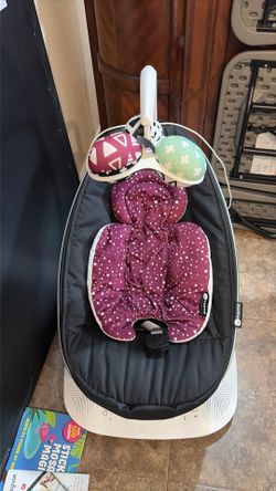 Baby swing 4 moms