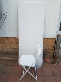 Sillas y mesas de renta