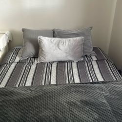 Full Size 10” Foam Mattress. 