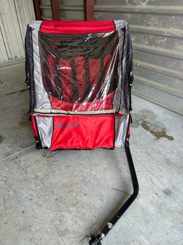 In- Step Bicycle Trailer