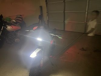 Freego x0 mini bike almost brand new modded to go 52 miles