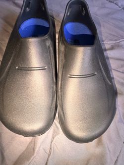 Shoes for crews size 9 kitchen non slip