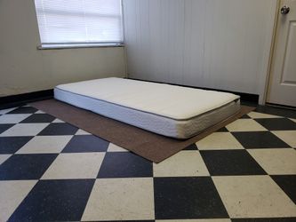 Extra Long Twin size mattress - can DELIVER almost anywhere for $20 extra - gently used and in very good condition 😍