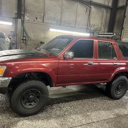 Toyota 4 Runner 