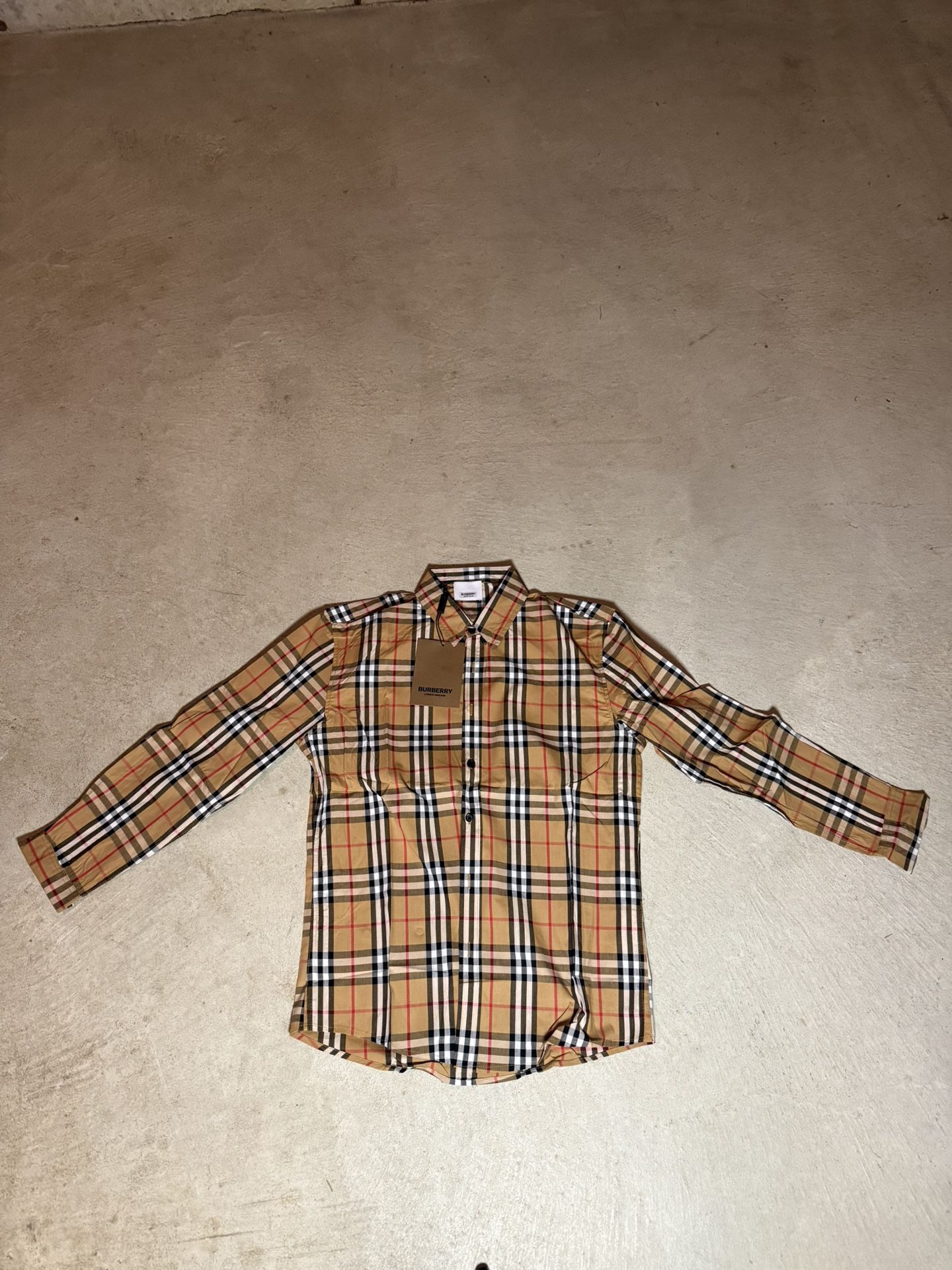 Burberry Button Up