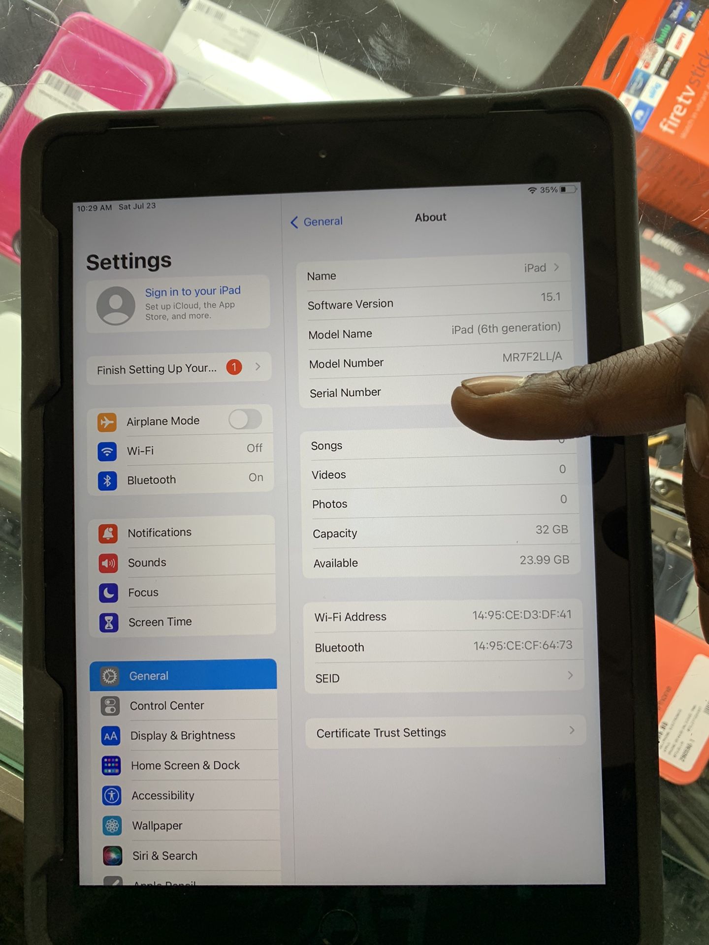 IPAD, ELECTRONICS APPLE IPAD 6TH GEN 32GB W/CASE NO CHARGER🖤👑