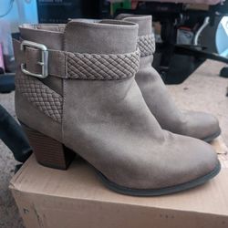 Torrid brown boots