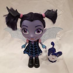 Vampirina Doll Lights Up And Moves Wings 