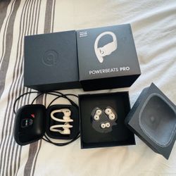 Powerbeats PRO Wireless Headphones