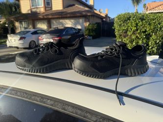 Skechers