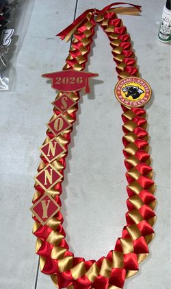 Graduation lei