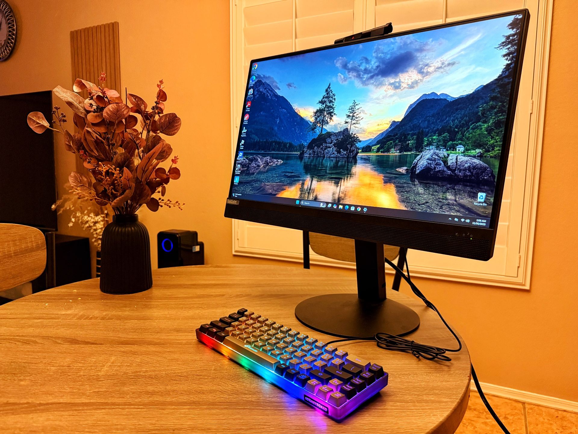 24” LENOVO ALL IN ONE DESKTOP PC WIN 11 PRO, INTEL CORE I7-8700, 16GB RAM, 512GB SSD NVME, MICROSOFT OFFICE PRO 2024