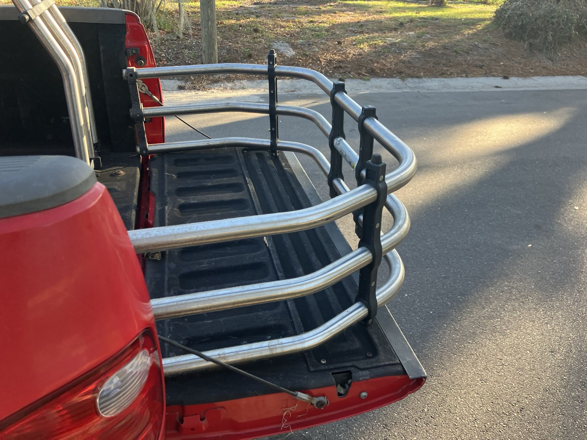 FORD F-150 TRUCK BED EXTENDER