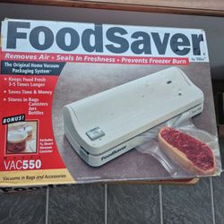 FoodSaver Vacuum Sealer