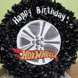 Hotwheels Piñata ! 