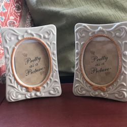 2 ceramic photo frames