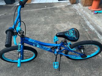 Kids Blue Freestyle BMX Bike