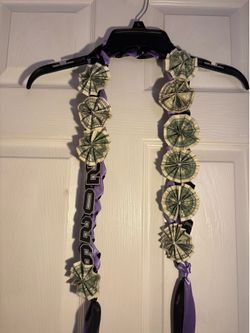 graduation leis