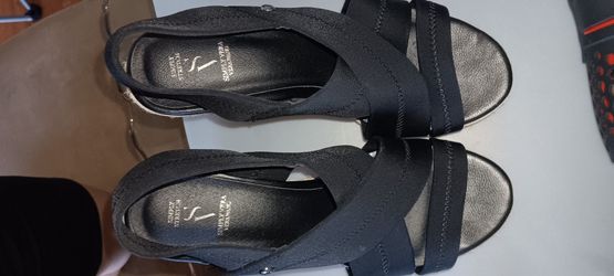 Simply Vera Vera Wang Women's Shoe