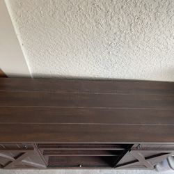 Storage Cabinet / TV Stand 