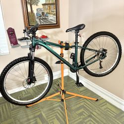 Cannondale Tango Mountain Bike 26”