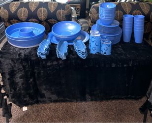Durable Plastic Eating Ware Set