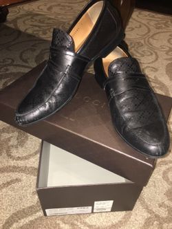 Men's Gucci shoes