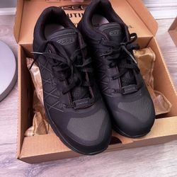 Keen Mens Utility Shoes Size 11 New