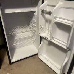 Large Mini Fridge With Freezer