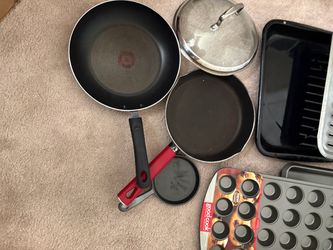 Baking and kitchen items