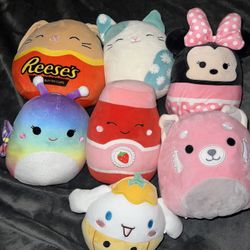 Lot of 7 squishmallows