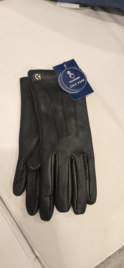 Brand New Cole Haan Woman's Haan Black Leather Touch screen Gloves. Size L.