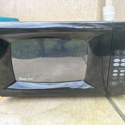 Magic Chef Microwave 