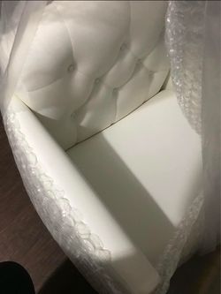Tufted Chair