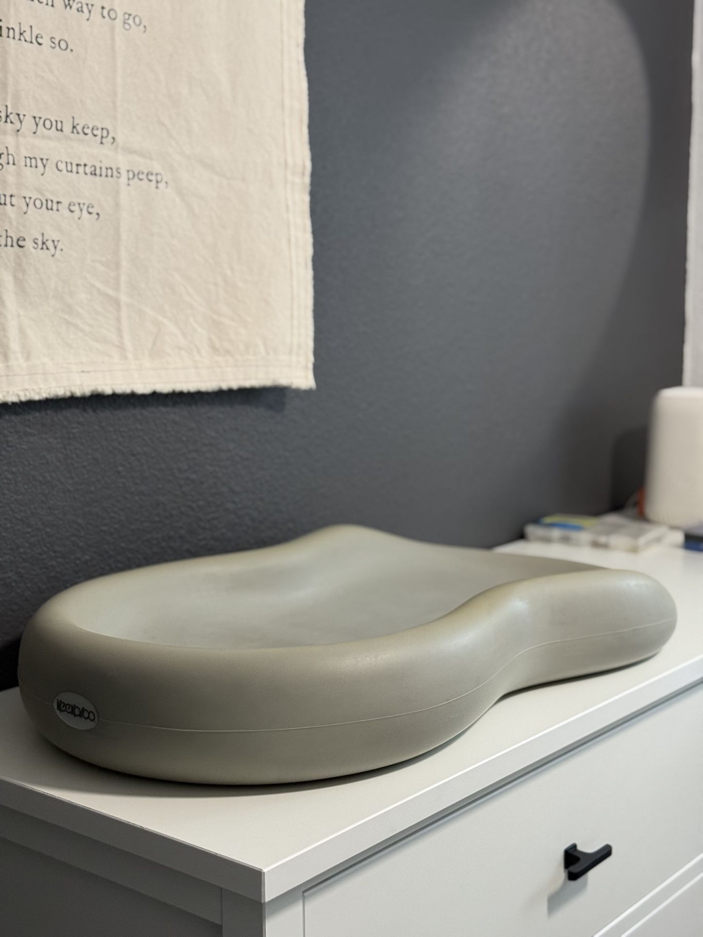 Keekaroo Peanut Changing pad