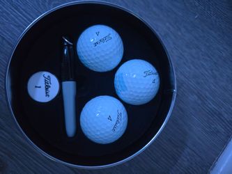 Titleist Golf Ball Set ⛳