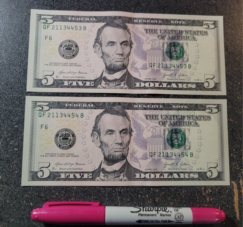 Consecutive $5 Bill With Cool Serial Numbers, Crisp New 2021 Bills