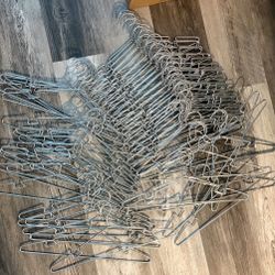 Metal Hangers 74 Pieces 