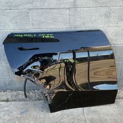 2020-2024 Tesla Model Y Right Rear Door Oem 