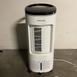 Frigidaire Tower Evaporative Air Cooler and Humidifier