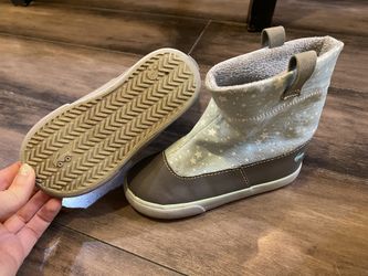 See Kai Run rainboots Toddler 9