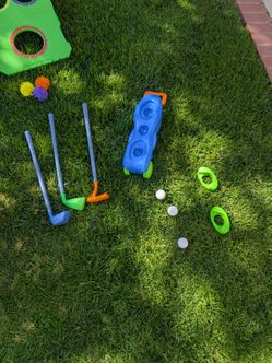 Kids golf and cornhole