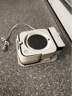 iRobot Braava Jet M6  Robot Mop - Used