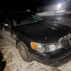1999 Lincoln Town Car
